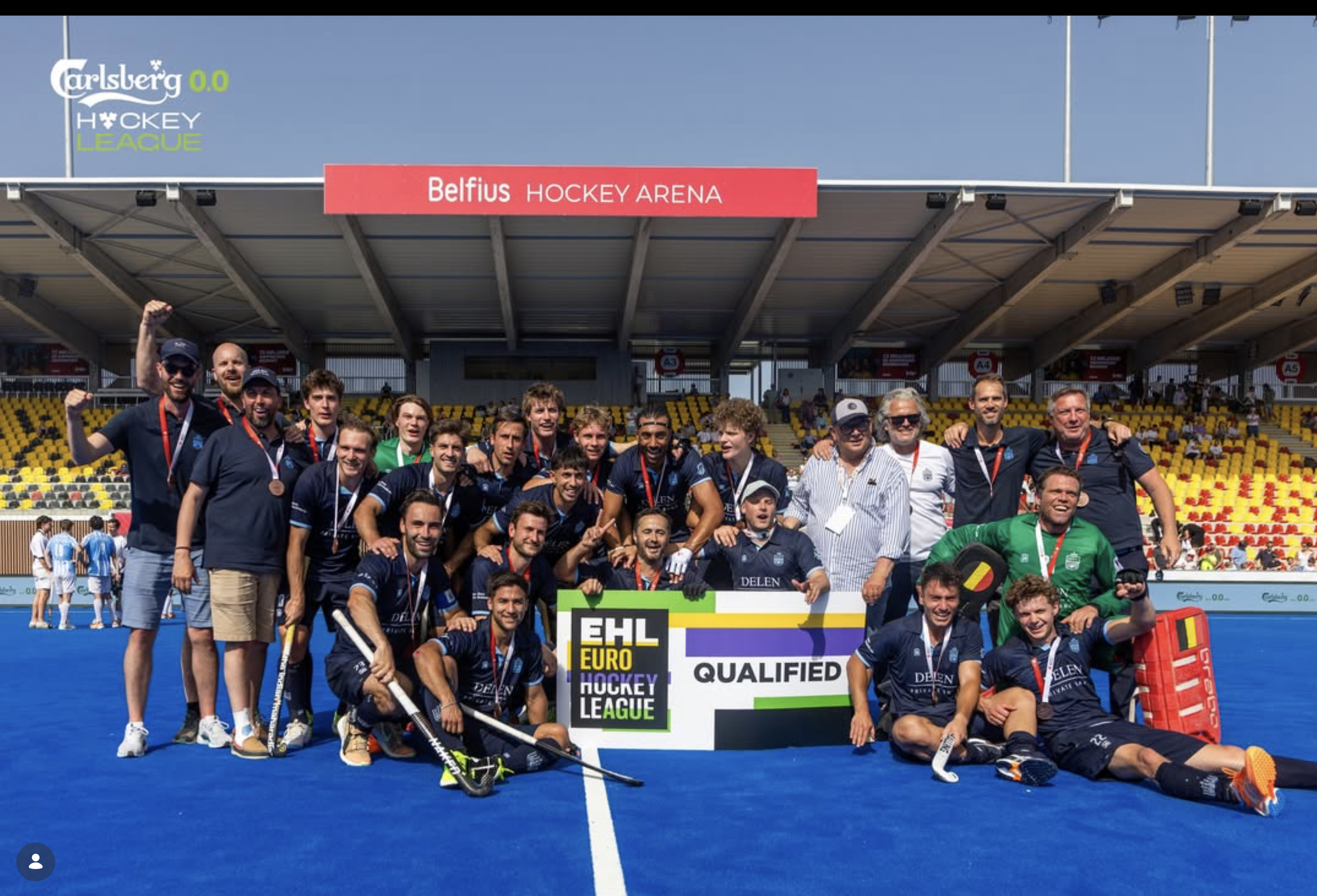 L'équipe Messieurs DH célèbre la qualification EHL à la Belfius Hockey Arena